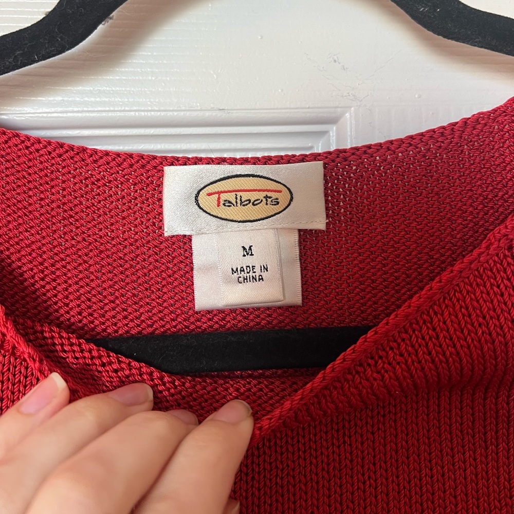 100% Silk Red Knit Top - Picture 3 of 3